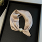 ⏳Limited-time 50% off⏰No-Tie Magnetic Pearl Clasp Soft Scarf💟🧣