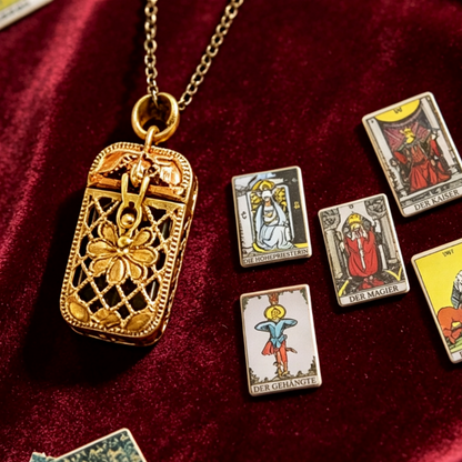 ⏳Limited-time 50% off⏰Vintage Tarot Medallion Pendant Necklace🎴📿